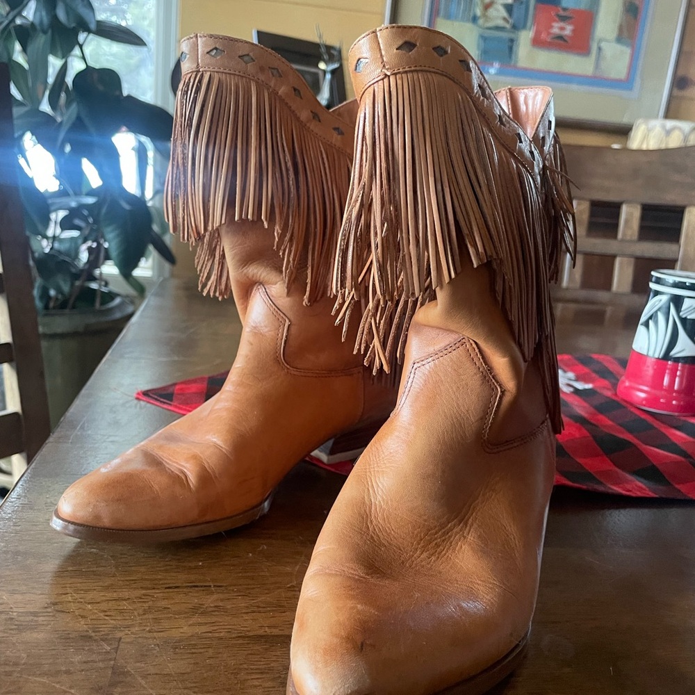 Fringe Tan Leather Women's Boots